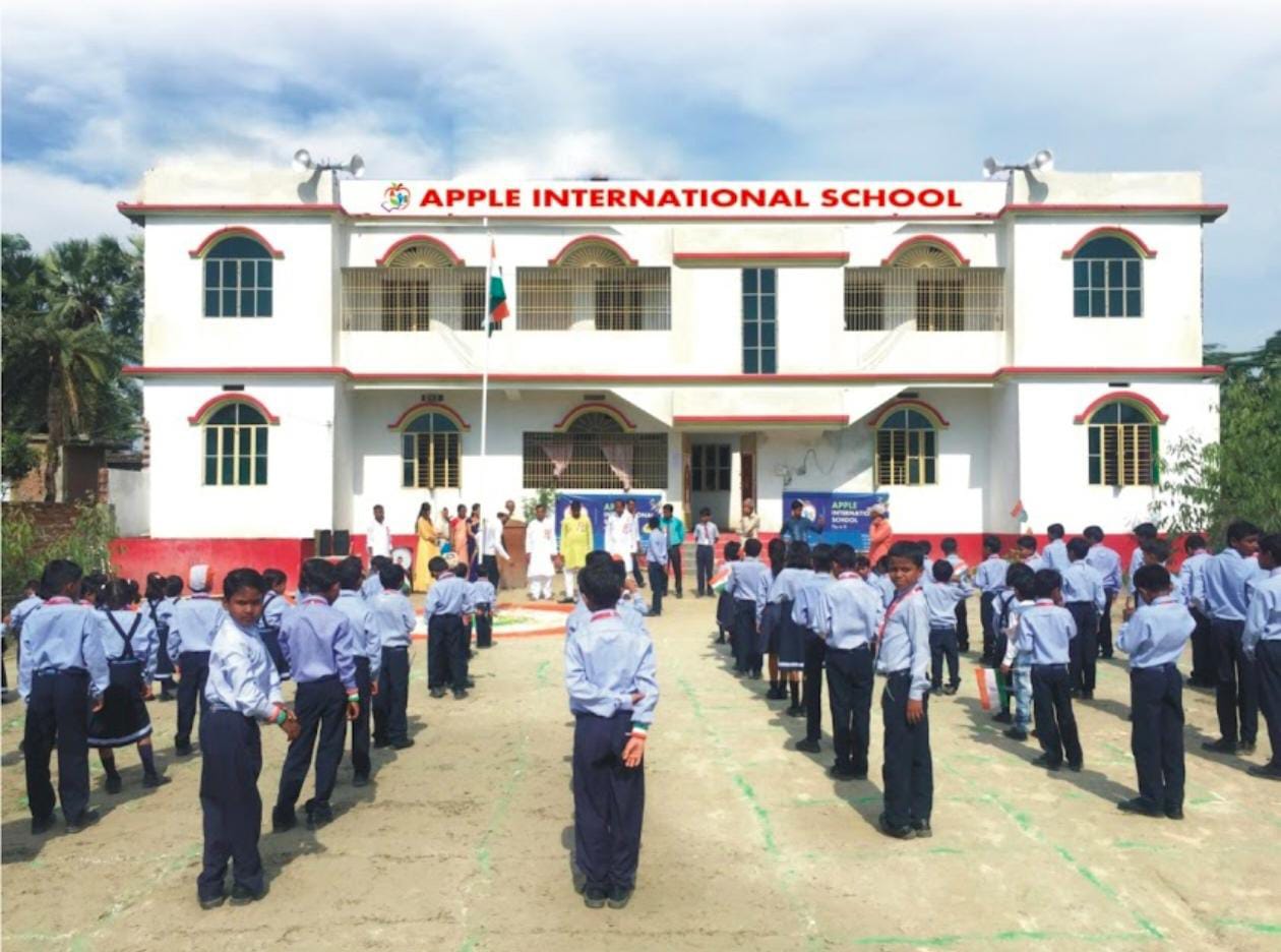 Apple International School